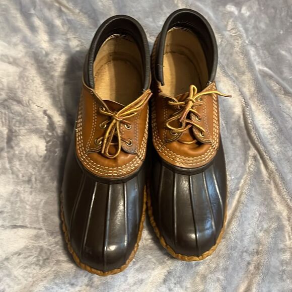 L. L. Bean Men's Bean Boots - Picture 5 of 10